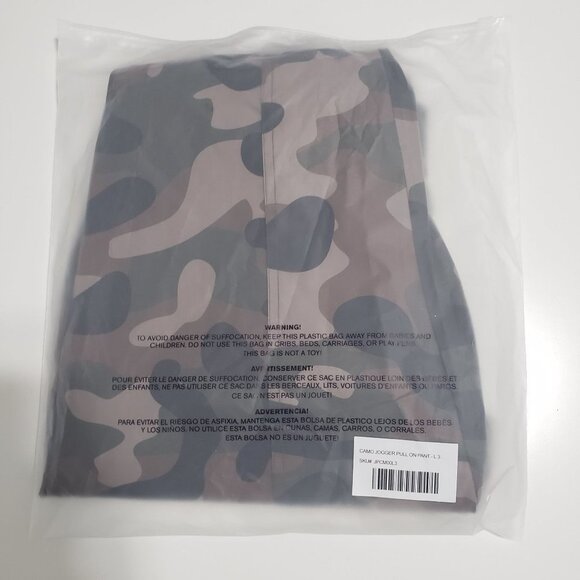 NWT Measure & Made Jogger Pant in Camo - Size Large - Picture 4 of 8